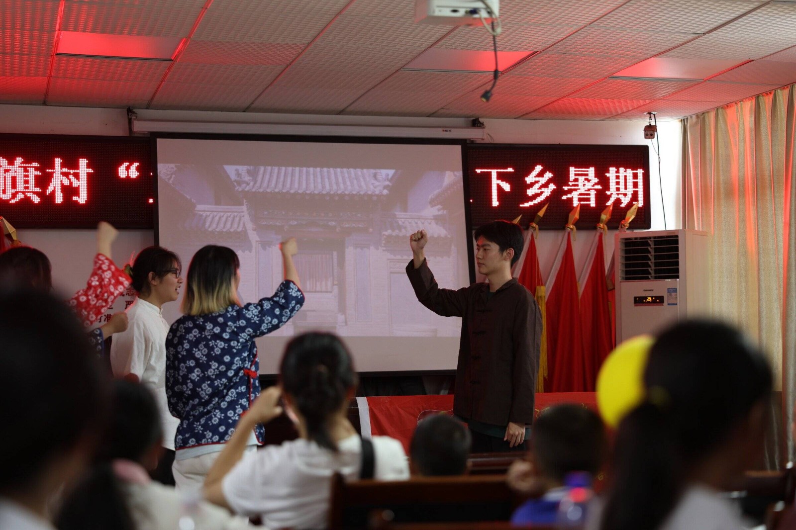 大学生三下乡社会实践